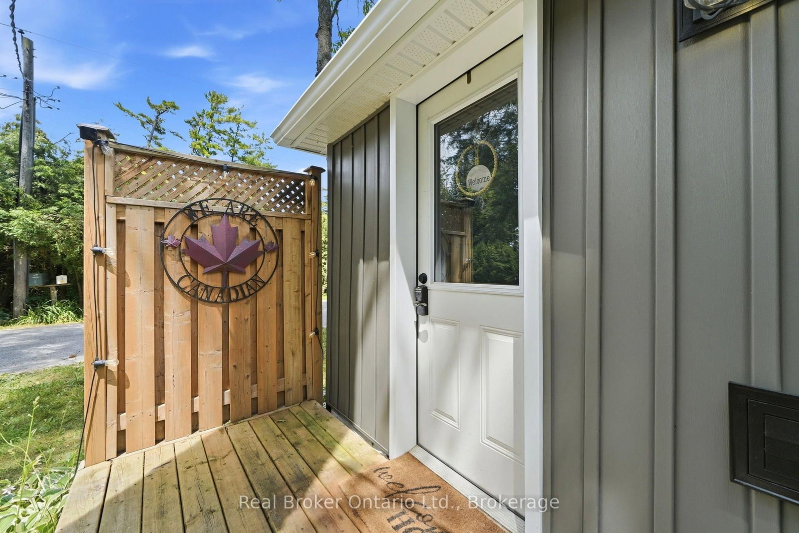 Listing Image 7