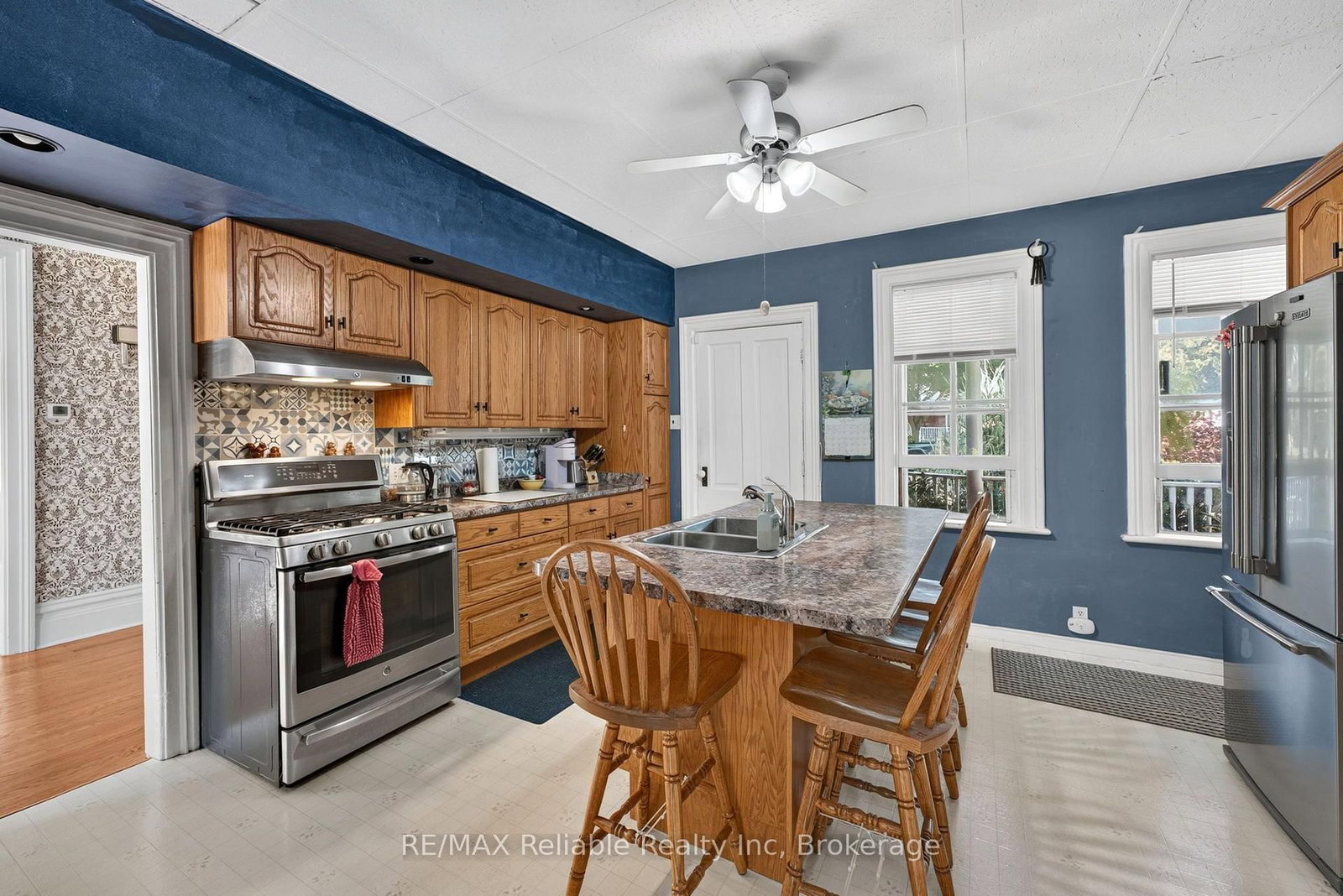 111 John Street • Huron East, ON photo 18