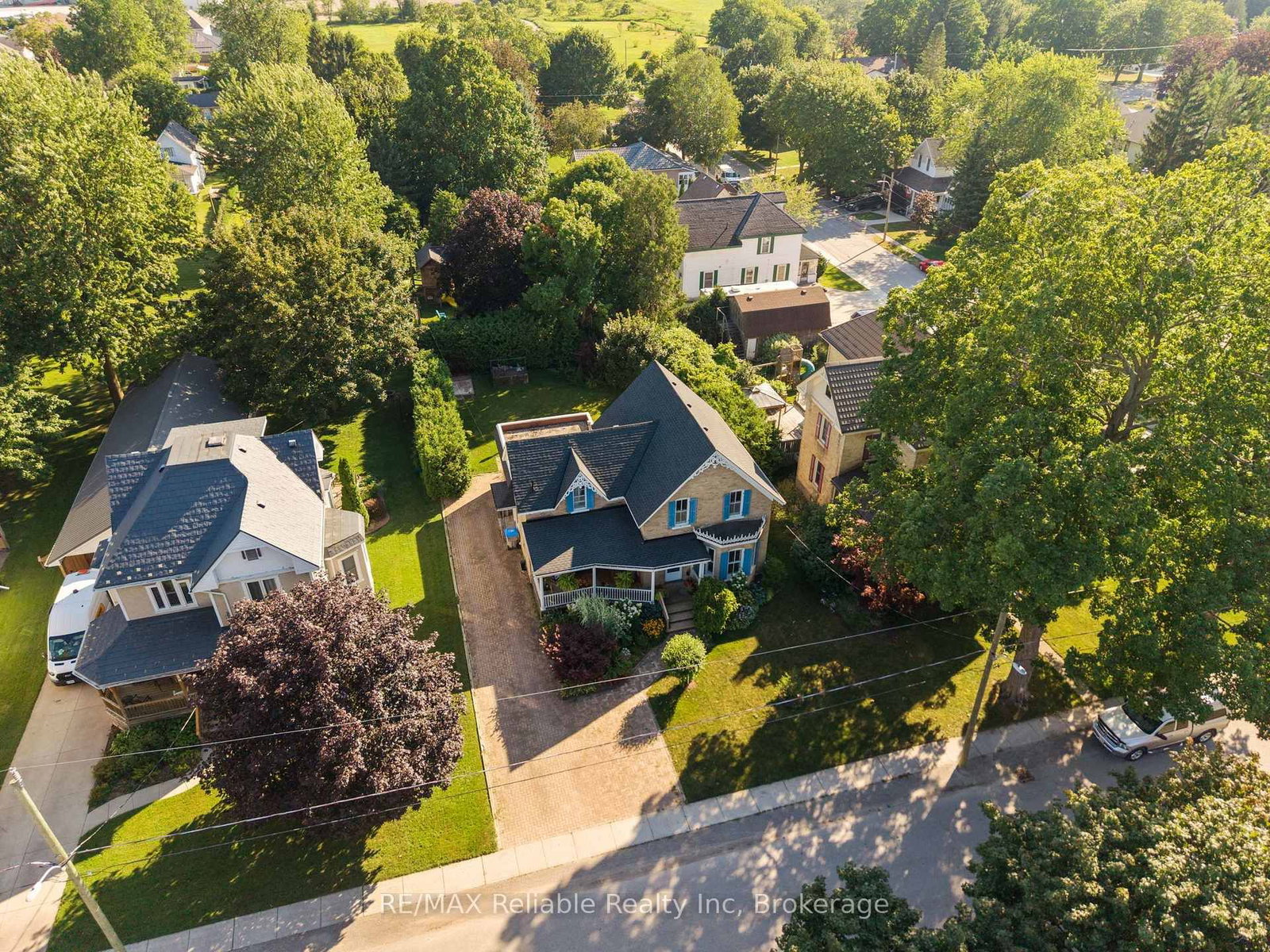 111 John Street • Huron East, ON photo 36