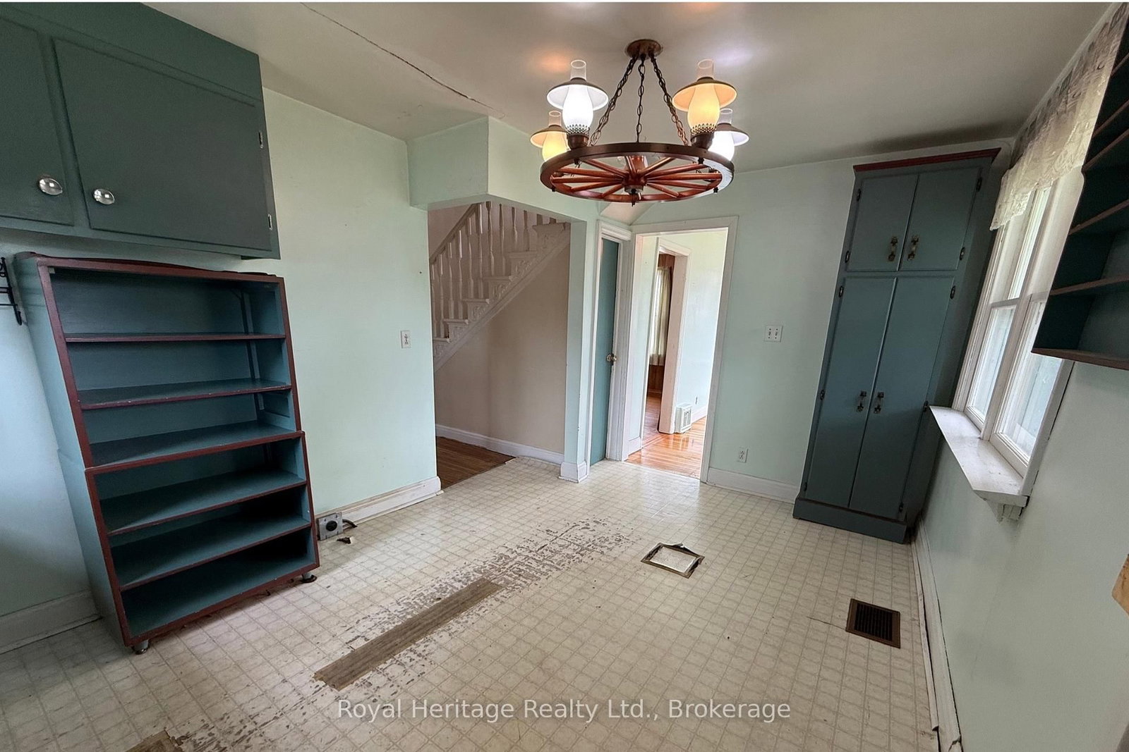 12 Dufferin Street • Brighton, ON photo 14
