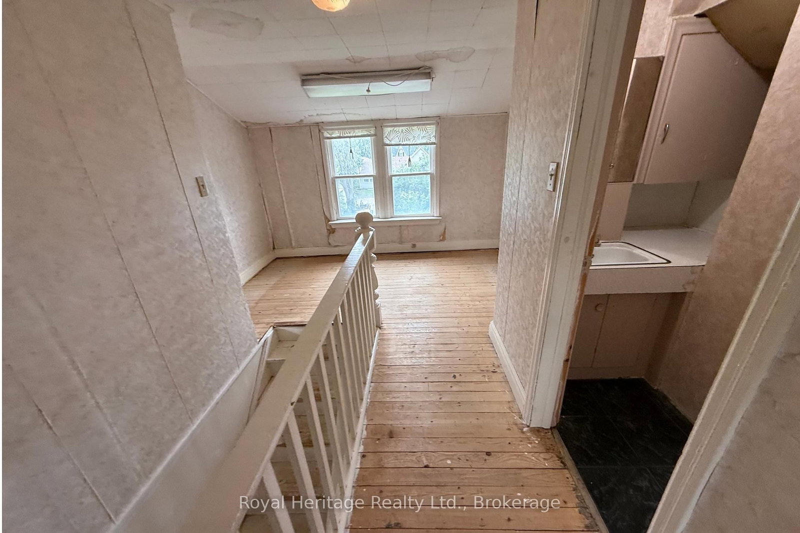 12 Dufferin Street • Brighton, ON photo 17