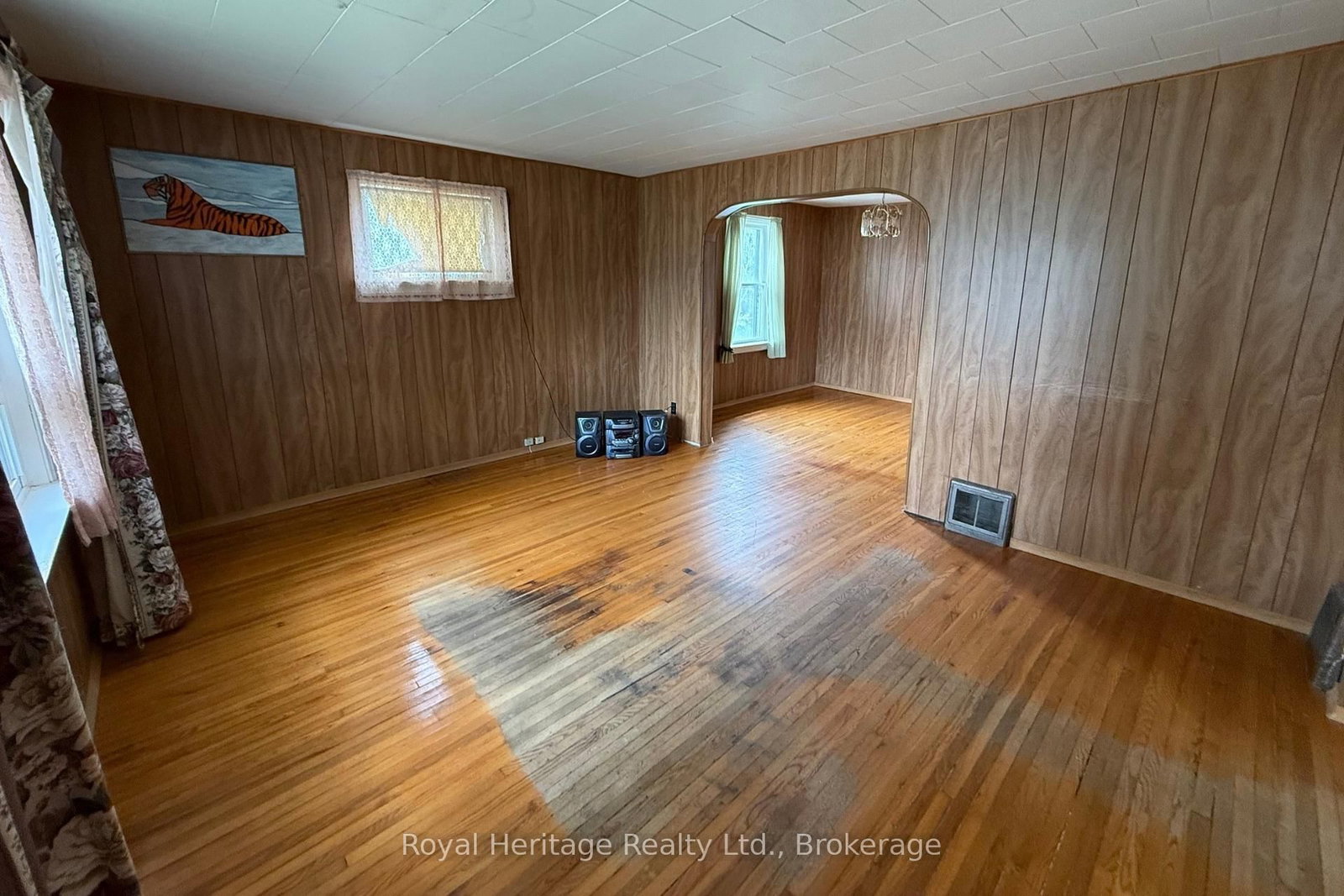 12 Dufferin Street • Brighton, ON photo 6