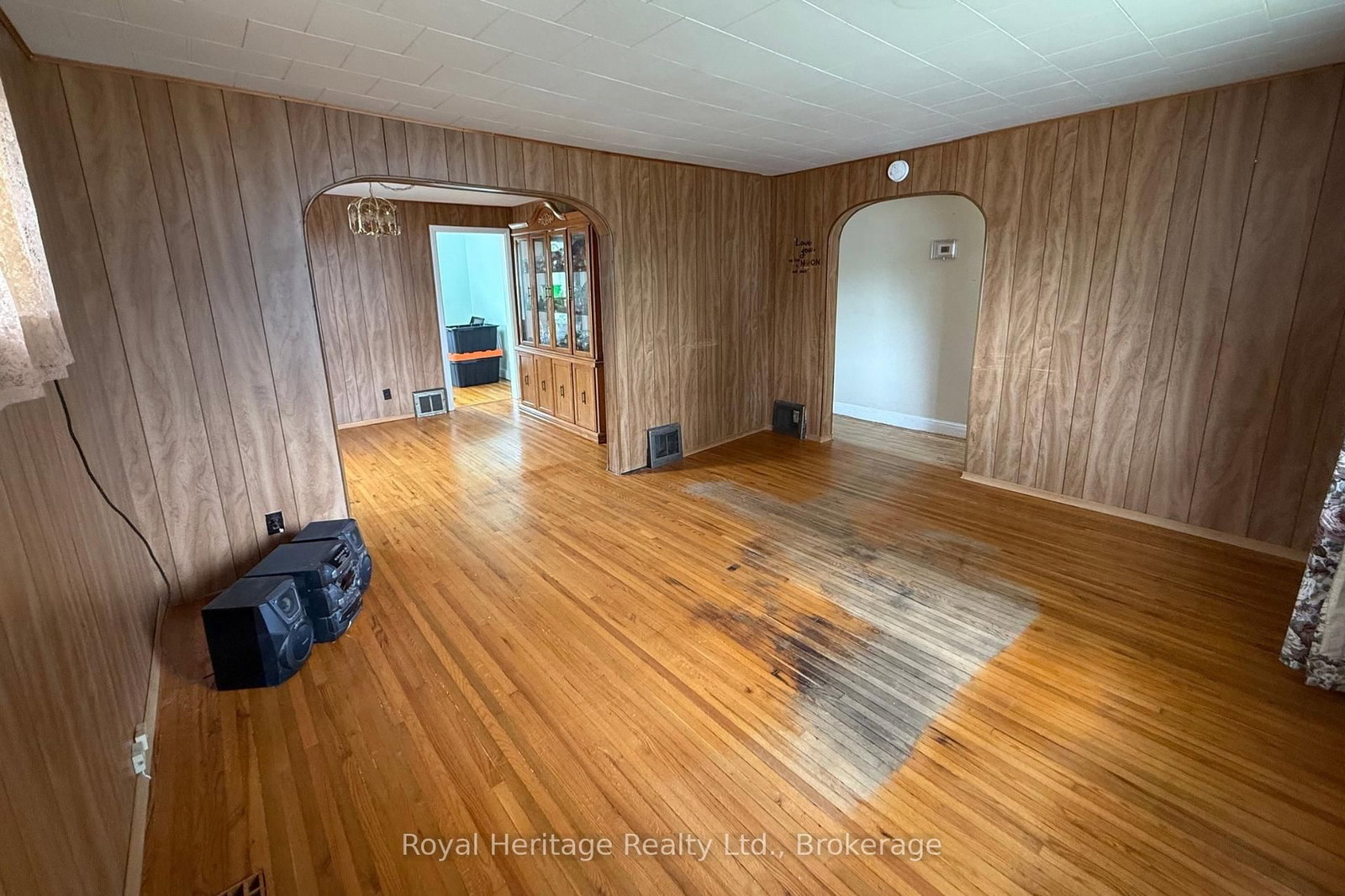 12 Dufferin Street • Brighton, ON photo 7