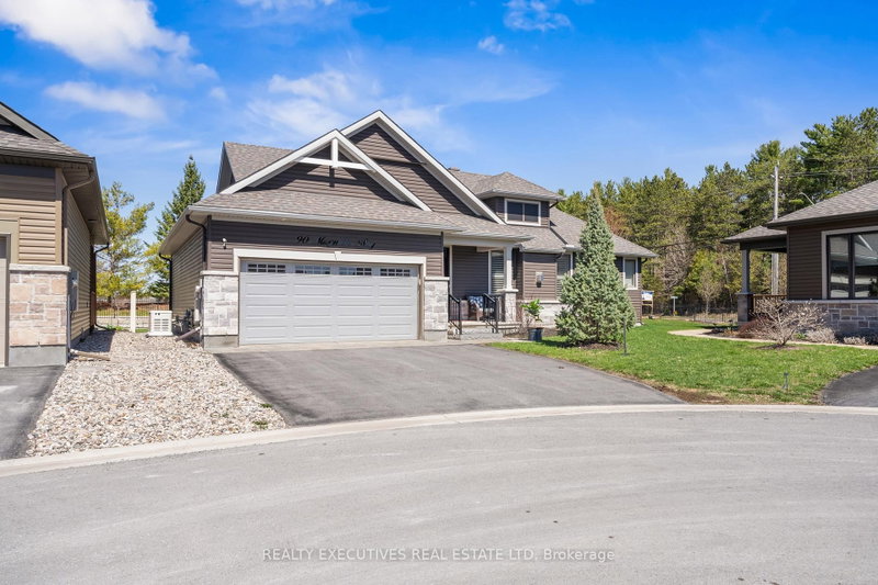 90 Magnolia Way