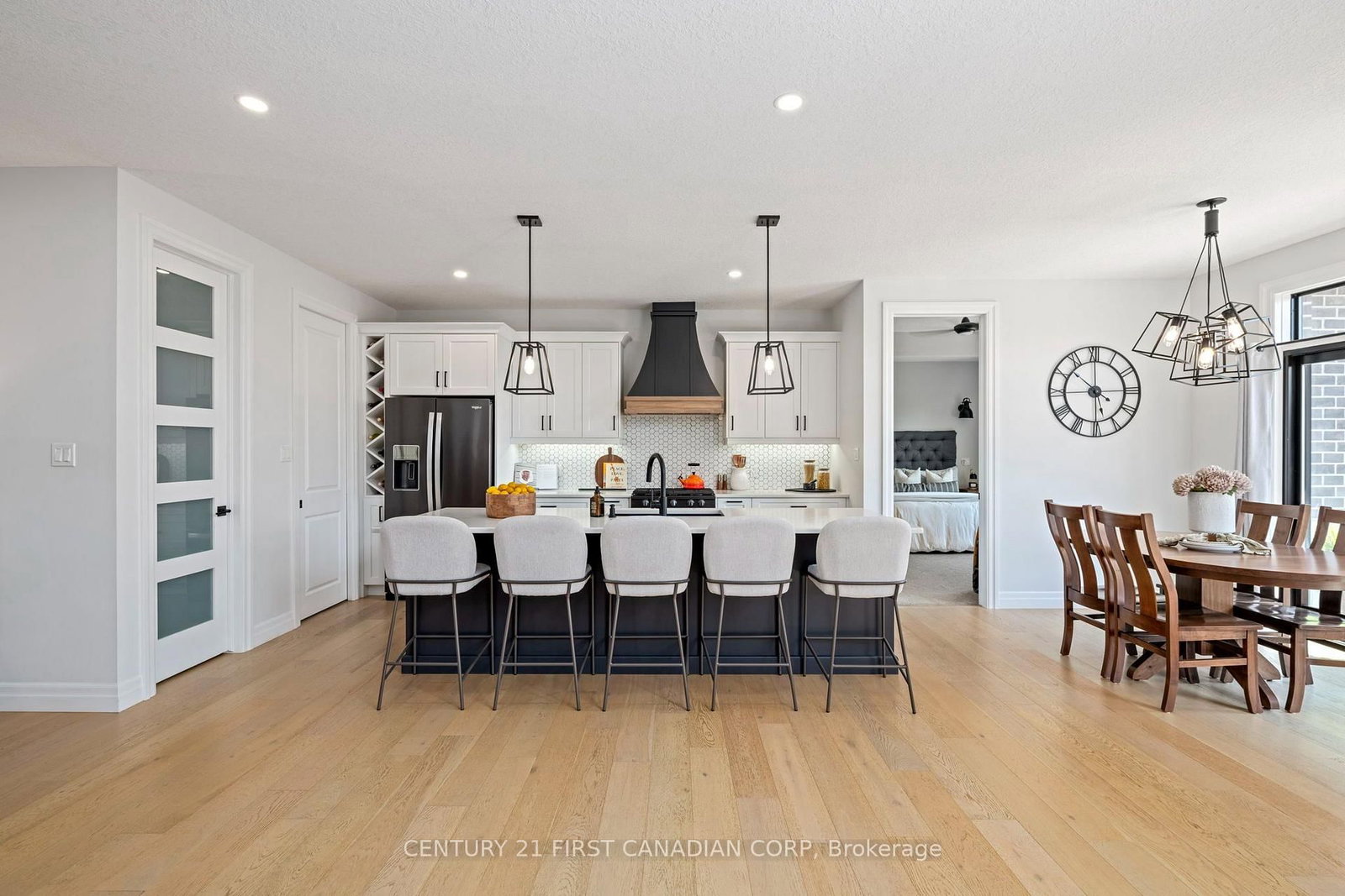 126 Aspen Circle • Thames Centre, ON photo 12