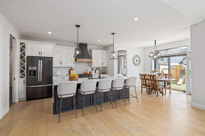 126 Aspen Circle • Thames Centre, ON photo 9