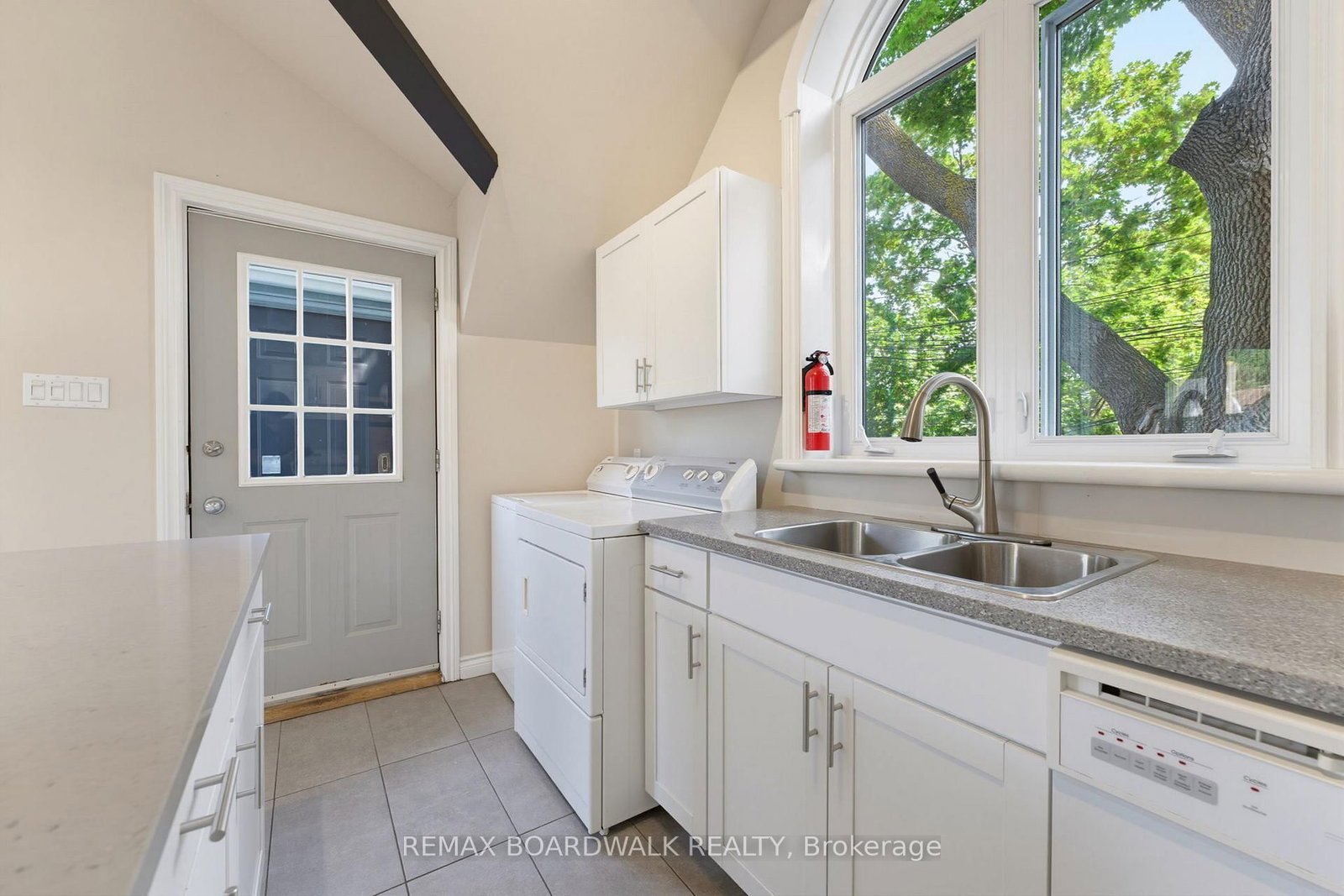 117 Percy Street • Ottawa, ON photo 17