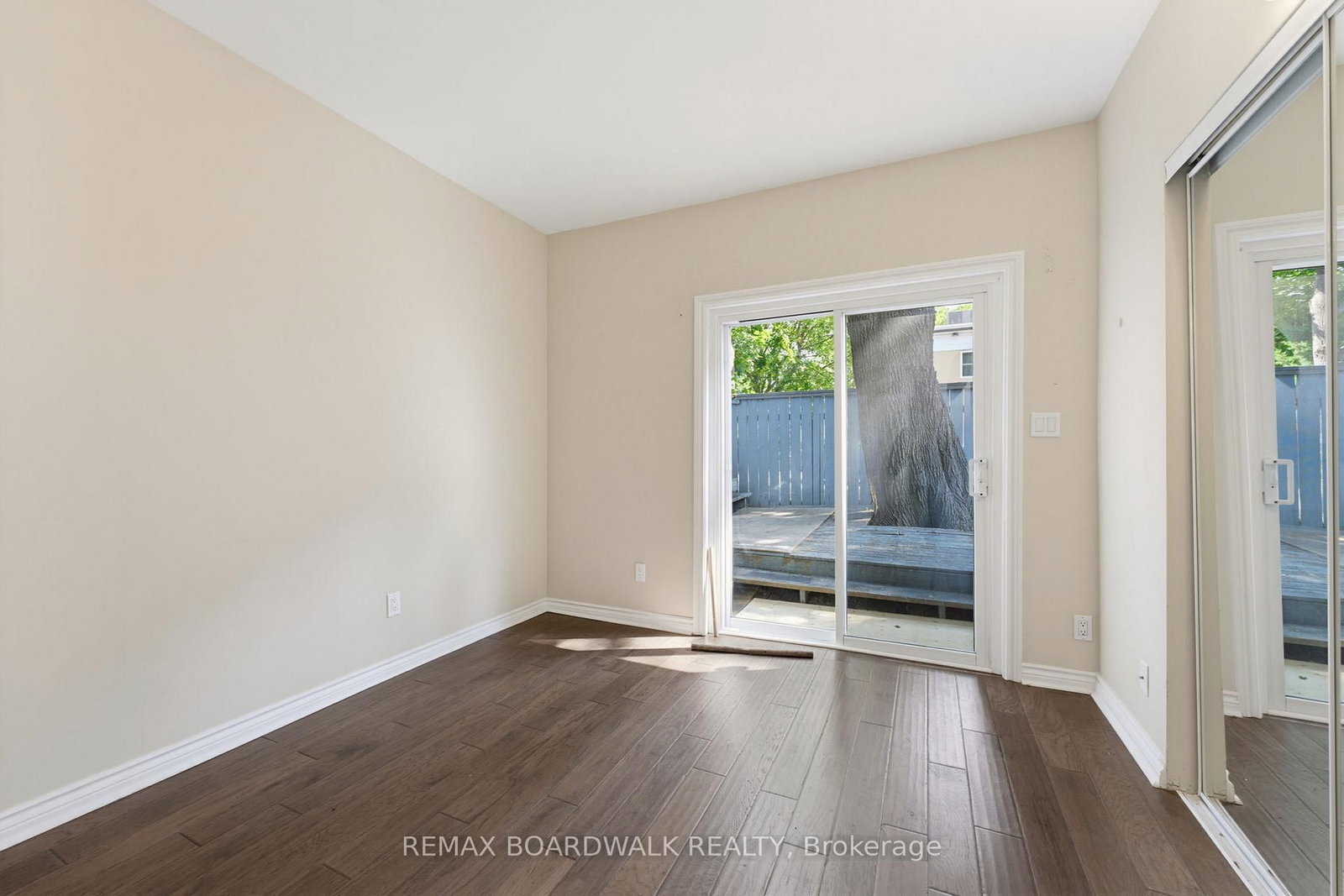 117 Percy Street • Ottawa, ON photo 8