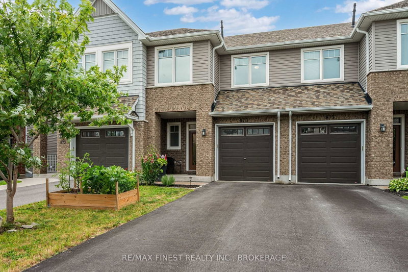 875 Riverview Way