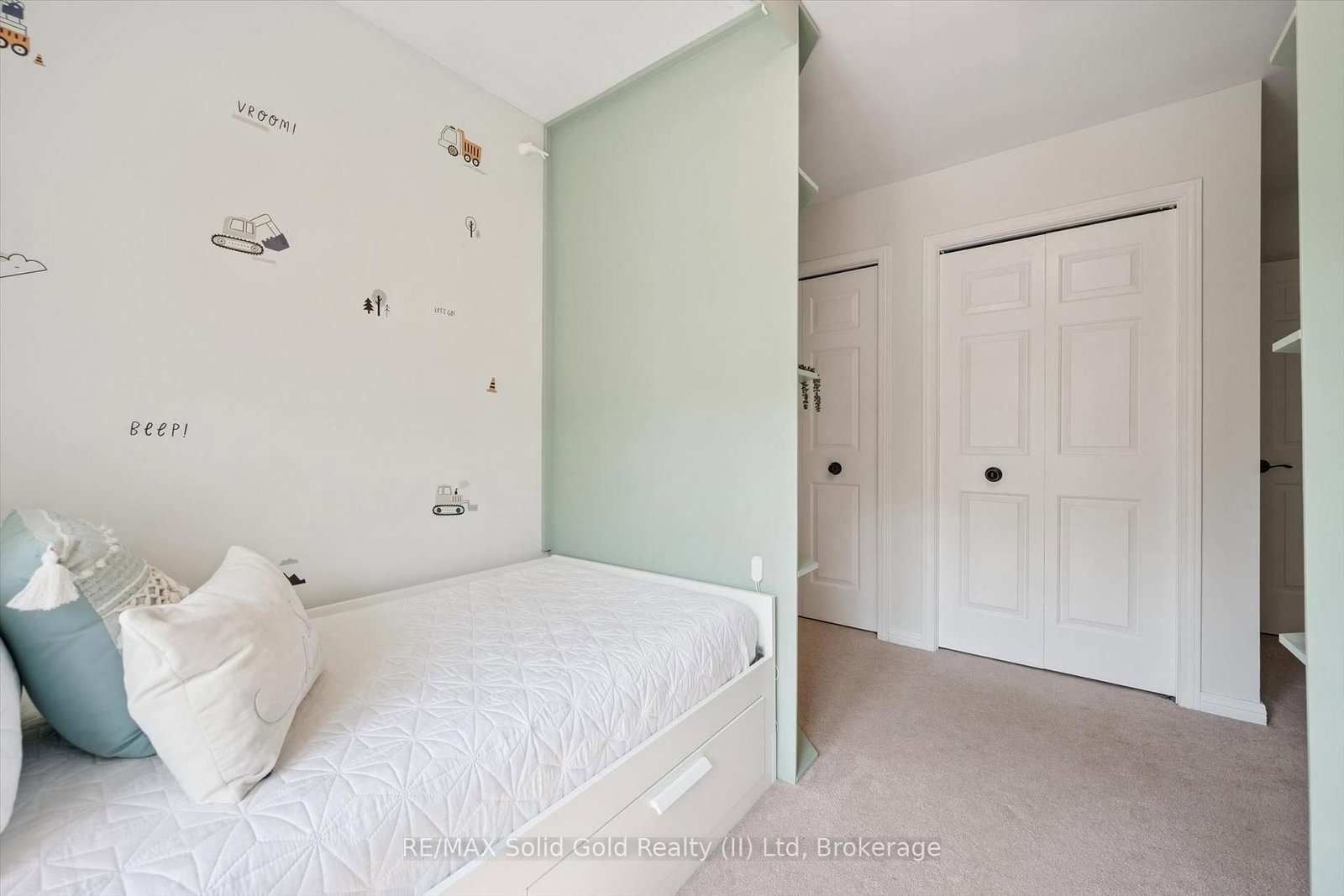 16 Nipigon Street • Kitchener, ON photo 25