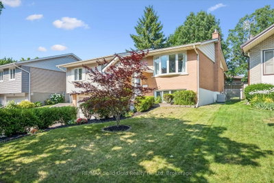 16 Nipigon Street • Kitchener, ON photo 3