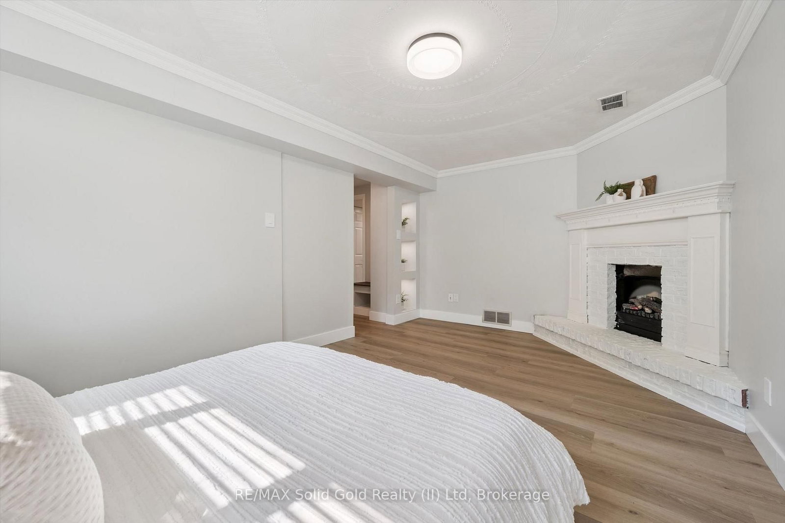 16 Nipigon Street • Kitchener, ON photo 32