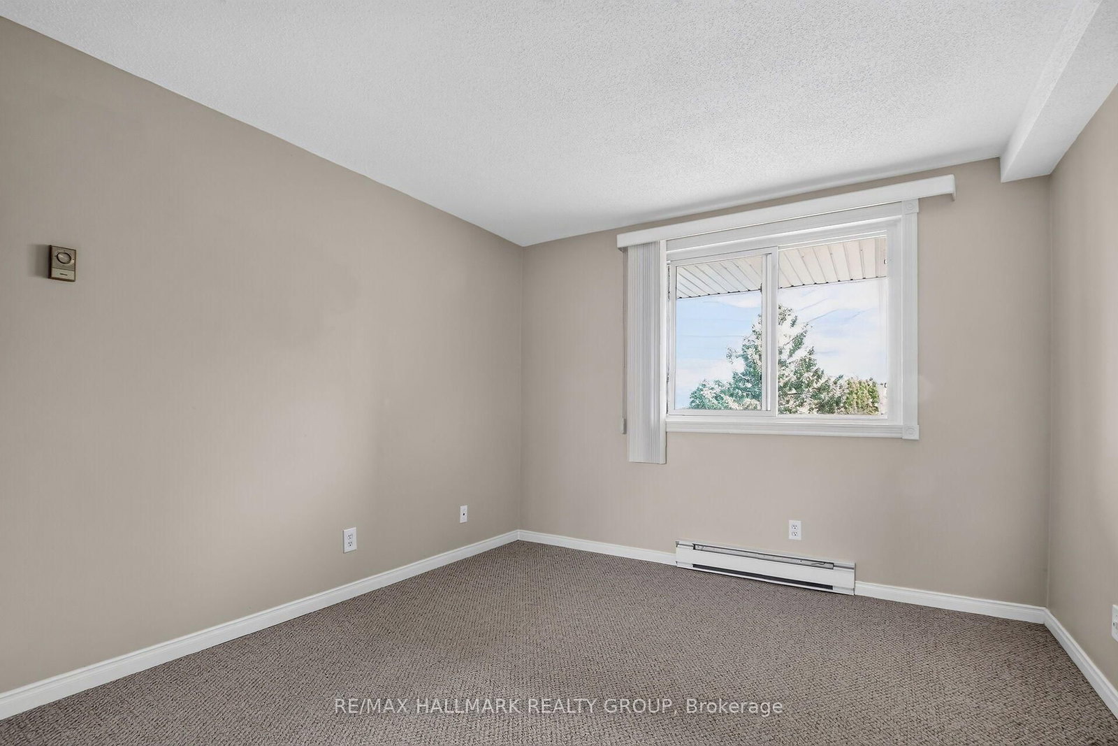 6470 Bilberry Drive • #306 • Ottawa, ON photo 22