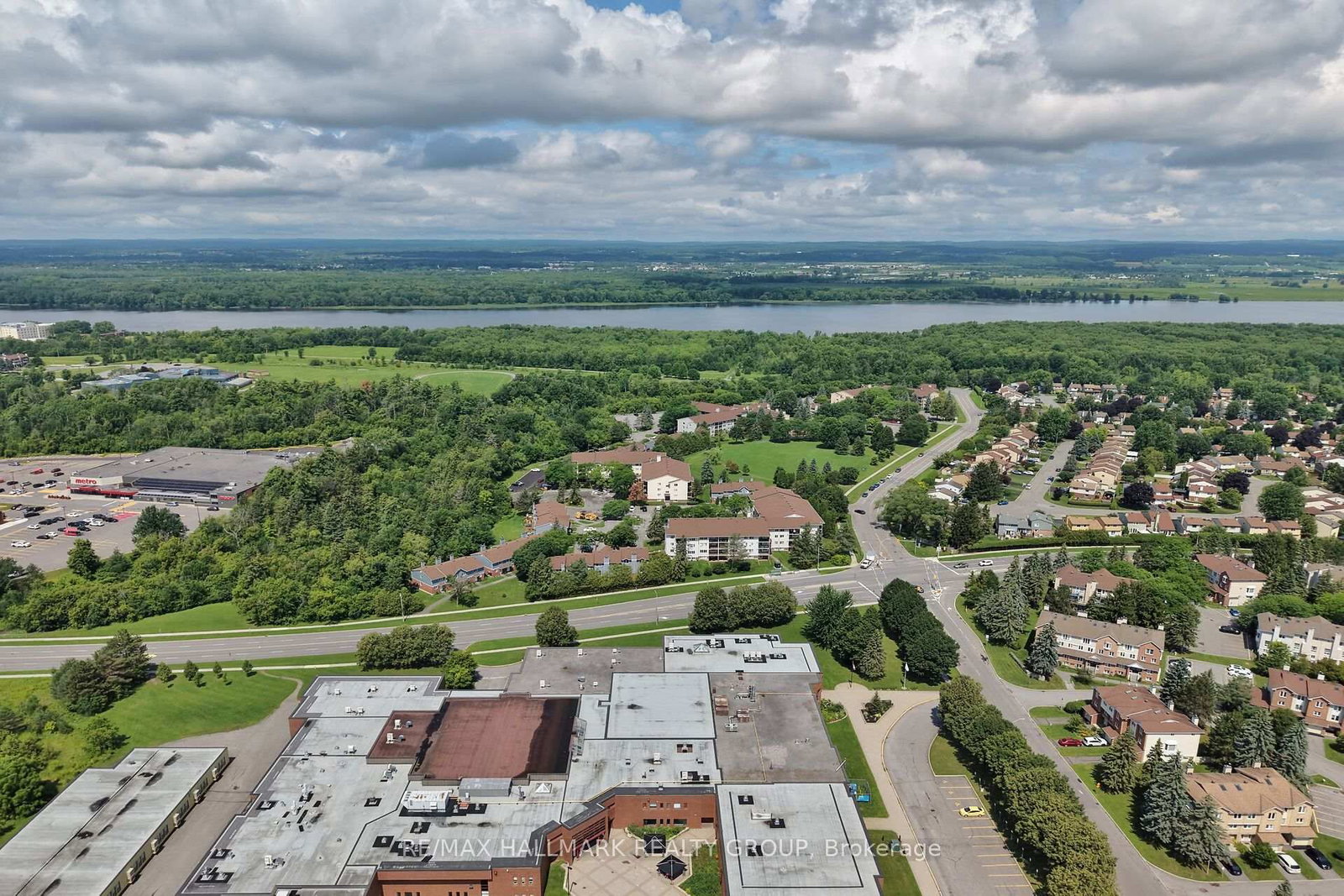 6470 Bilberry Drive • #306 • Ottawa, ON photo 39