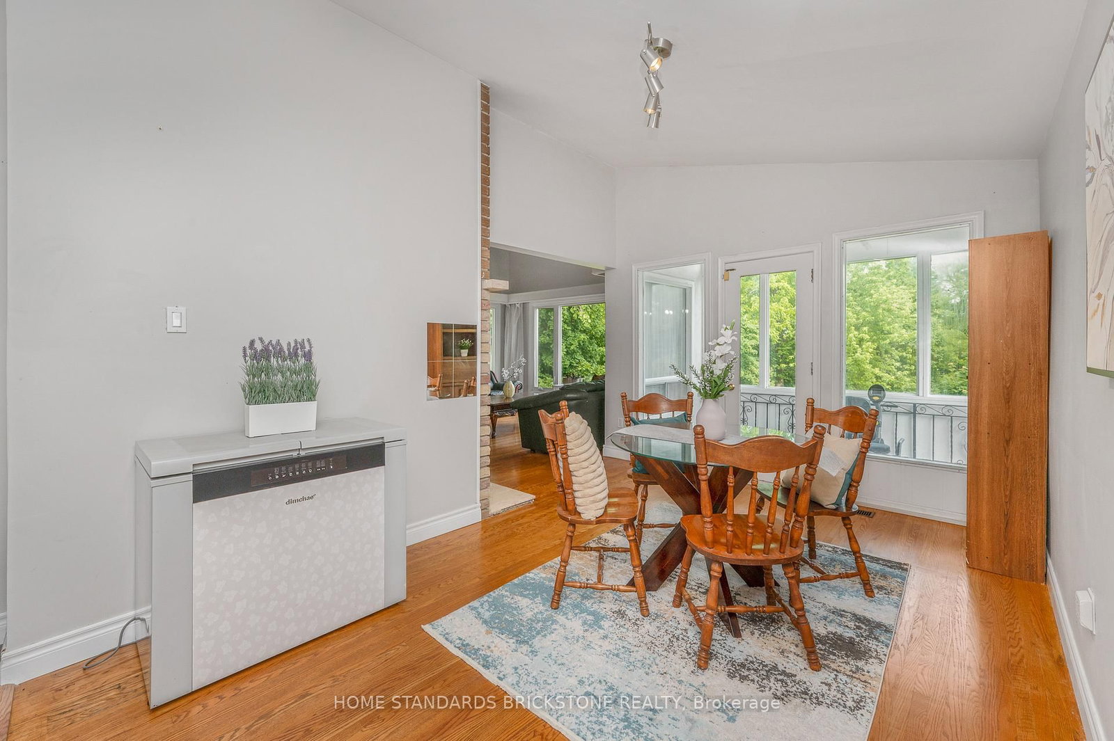 72 Mountain Avenue N • Hamilton, ON photo 14