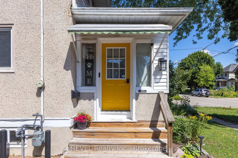41 Ottawa St photo 4