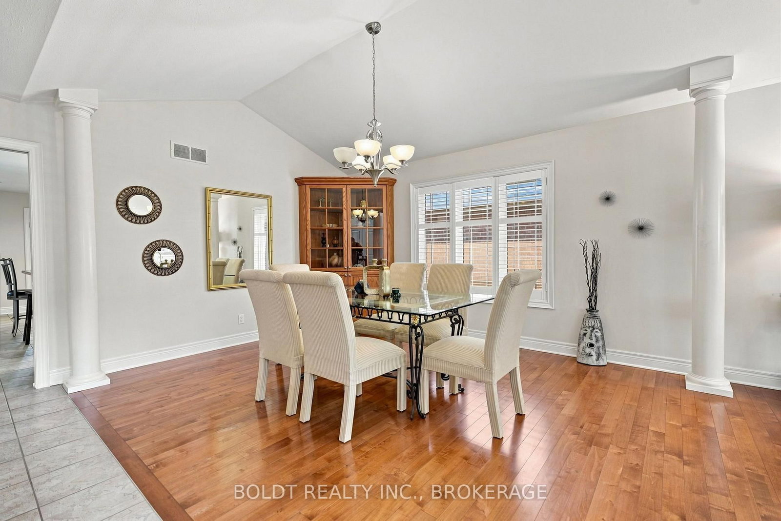9 Nicholas Drive • St. Catharines, ON photo 15