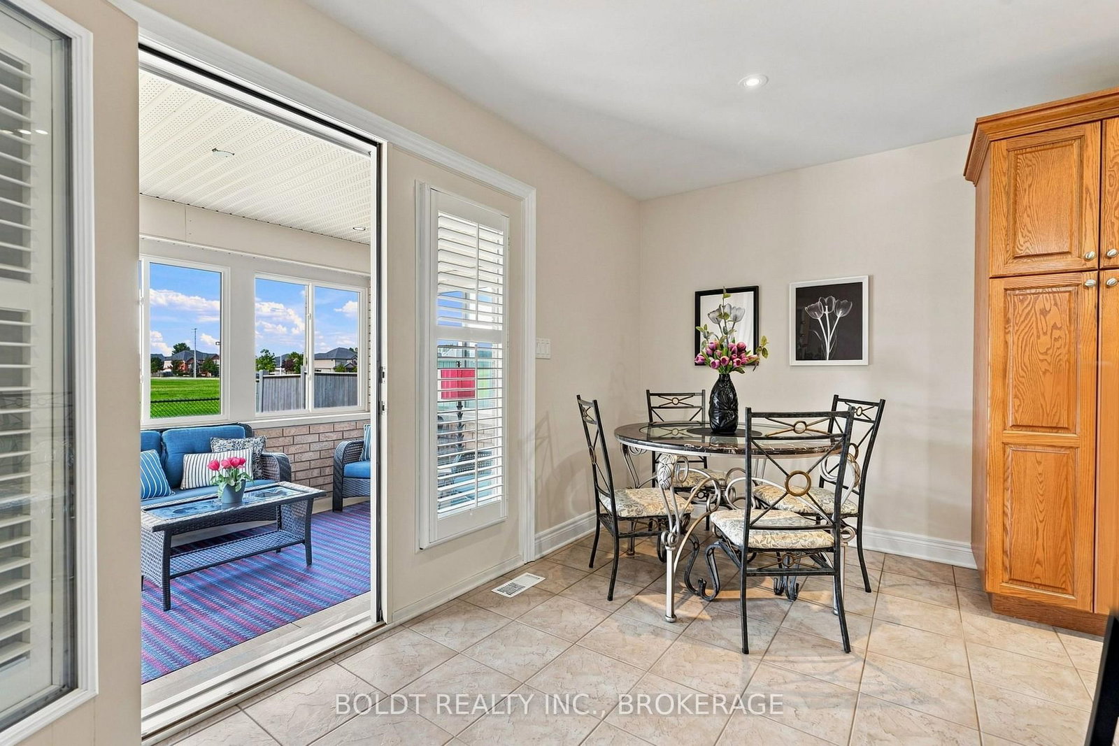 9 Nicholas Drive • St. Catharines, ON photo 24