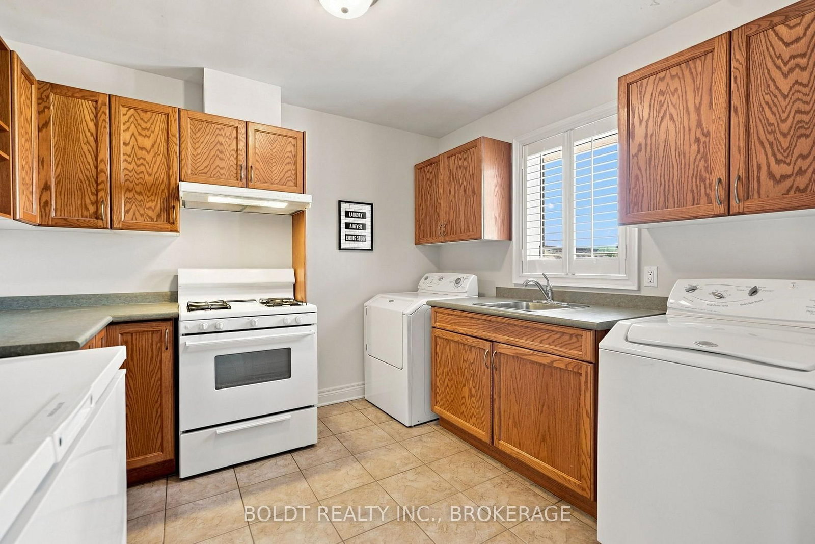 9 Nicholas Drive • St. Catharines, ON photo 25