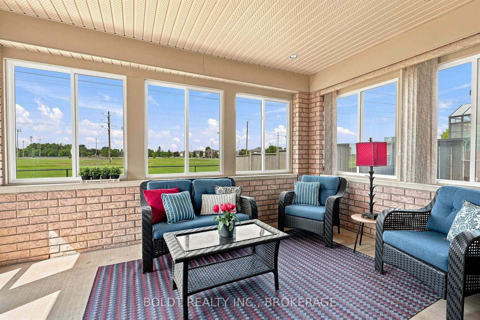 9 Nicholas Drive • St. Catharines, ON photo 26