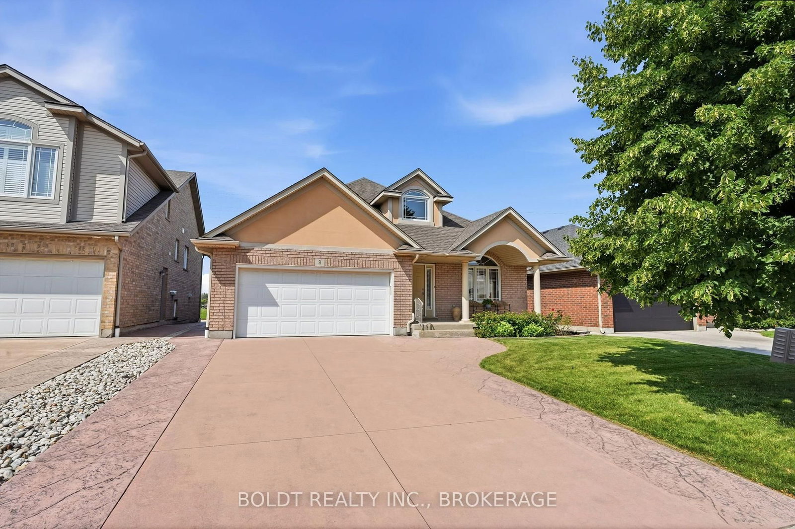9 Nicholas Drive • St. Catharines, ON photo 50