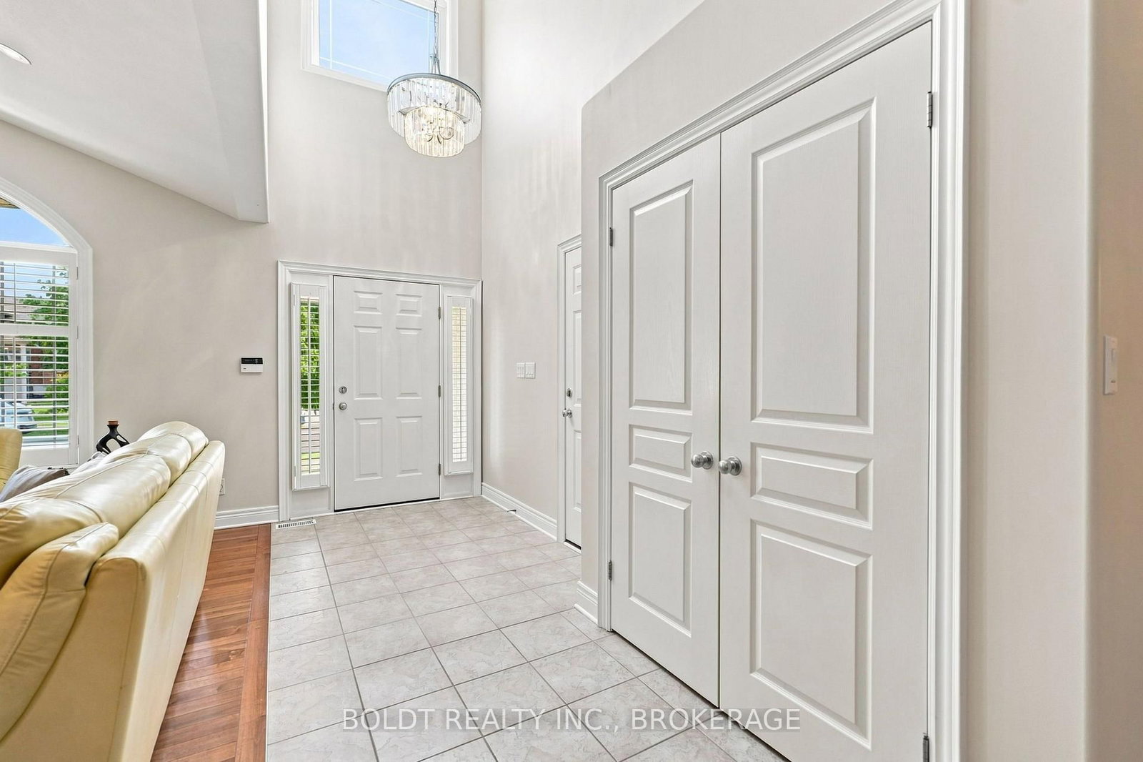 9 Nicholas Drive • St. Catharines, ON photo 9