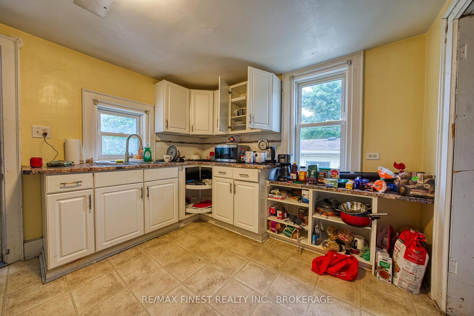 63 Pembroke Street • Kingston, ON photo 13