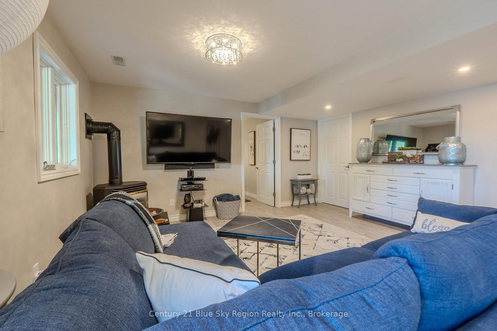 731 MacPherson Drive • East Ferris, ON photo 18
