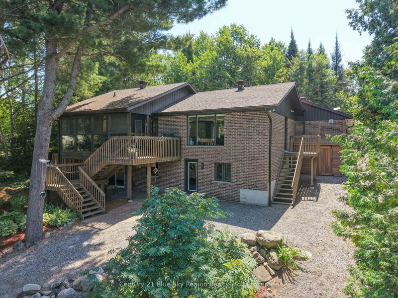 731 MacPherson Drive
