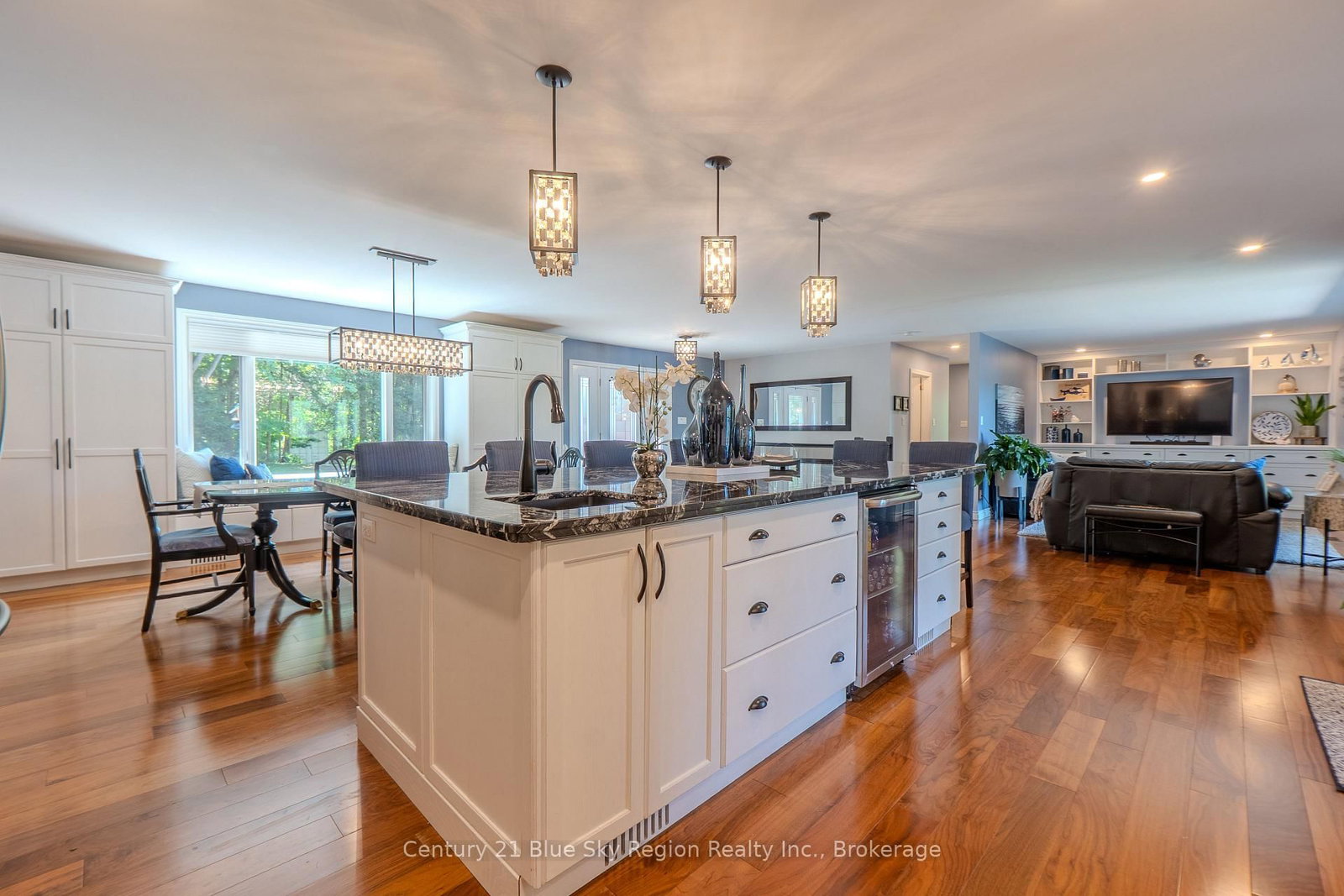 731 MacPherson Drive • East Ferris, ON photo 9