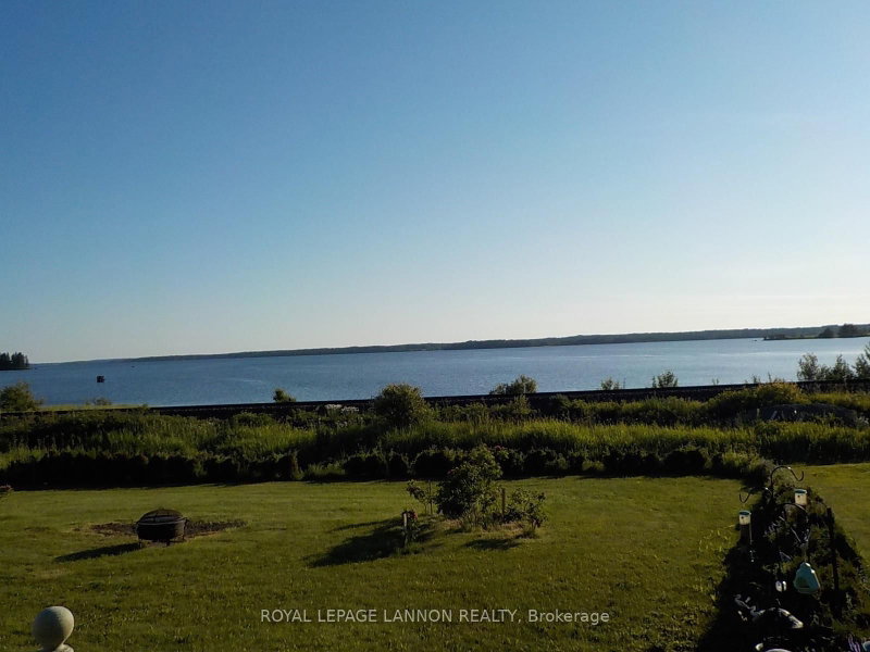 102 Kenogami Road