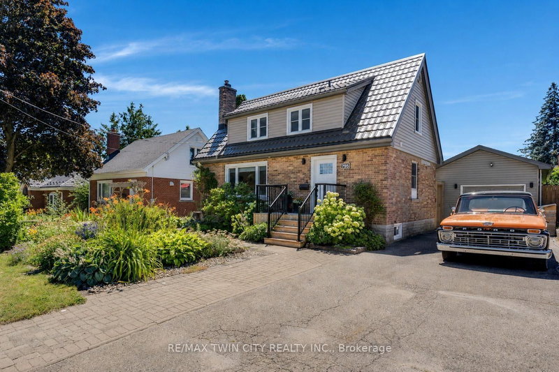 795 Rockway Drive
