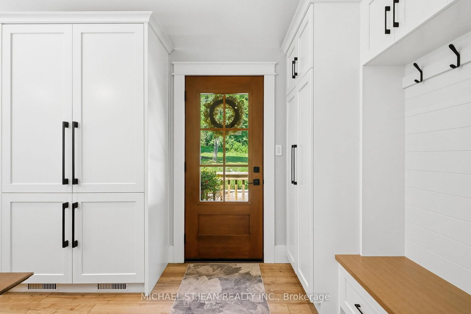 1095 Governors Road • Hamilton, ON photo 5