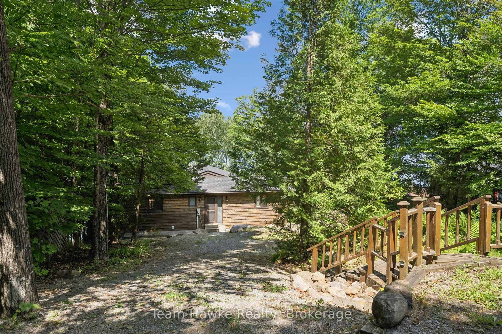 3359 Maple Ridge Road • Algonquin Highlands, ON photo 6