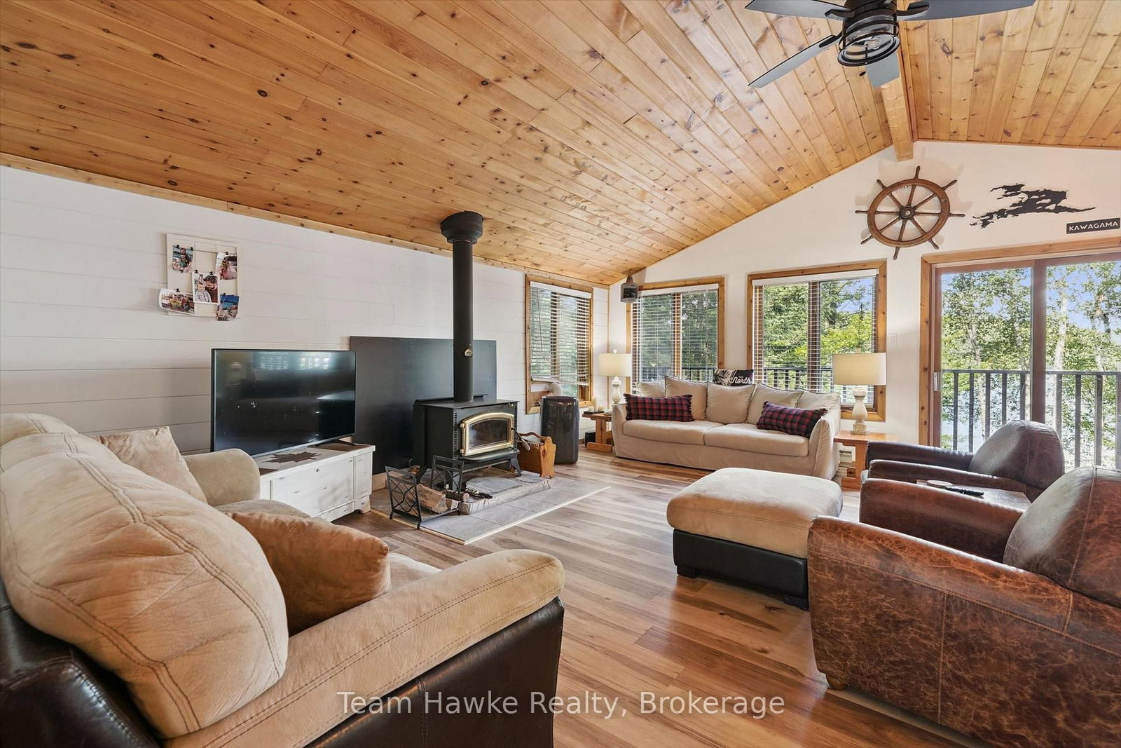 3359 Maple Ridge Road • Algonquin Highlands, ON photo 9