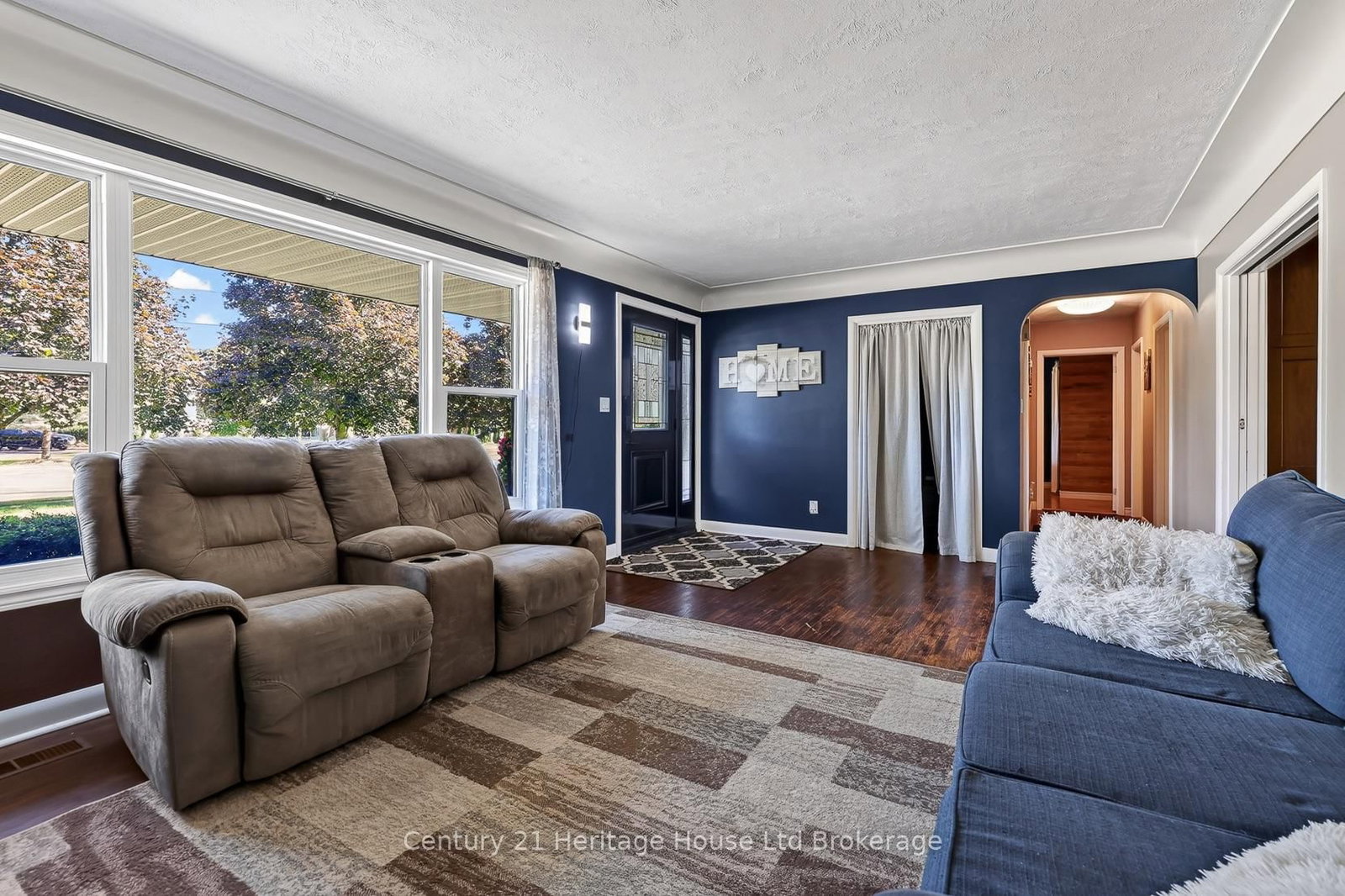 105 Concession Street W • Tillsonburg, ON photo 15