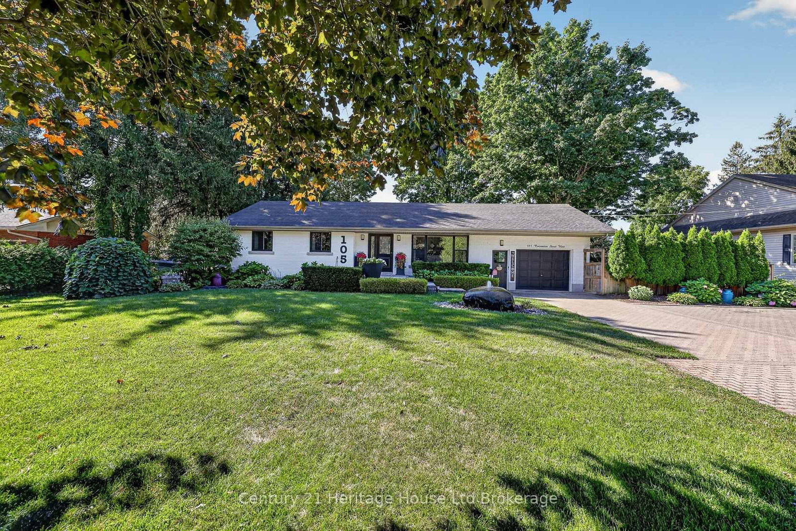 105 Concession Street W • Tillsonburg, ON photo 5