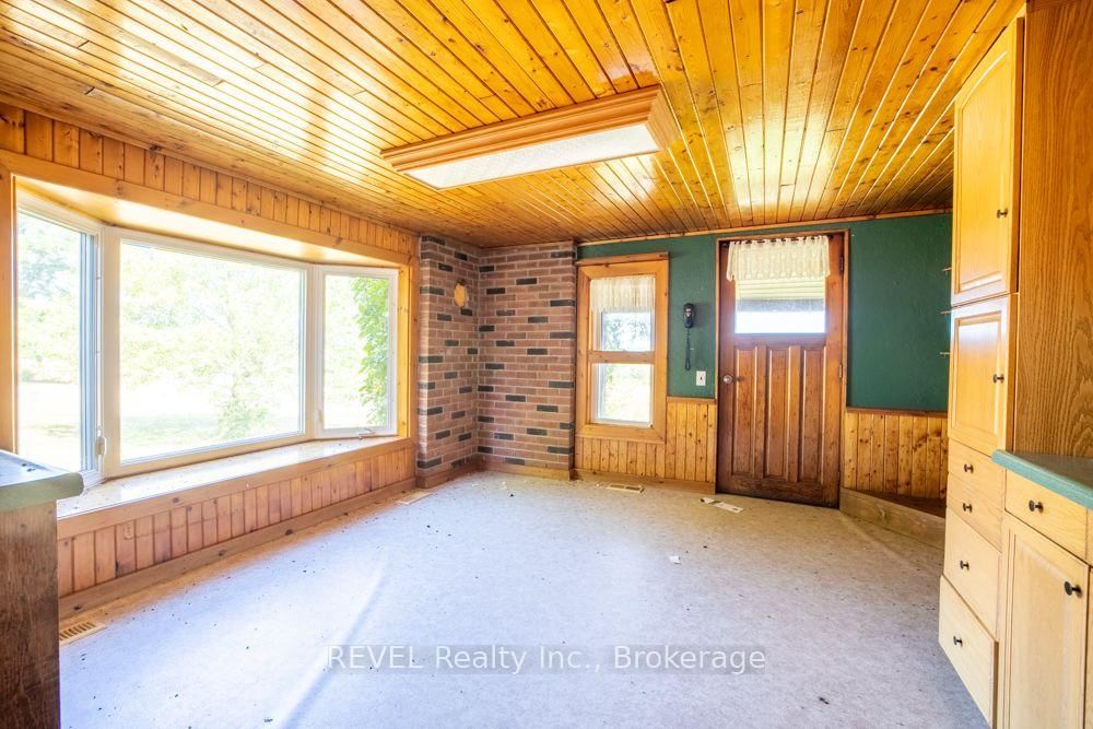 2277 Ridgemount Road • Fort Erie, ON photo 14