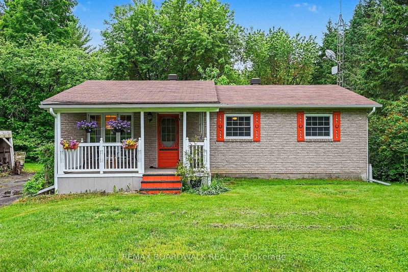 3260 Tolmies Corners Road