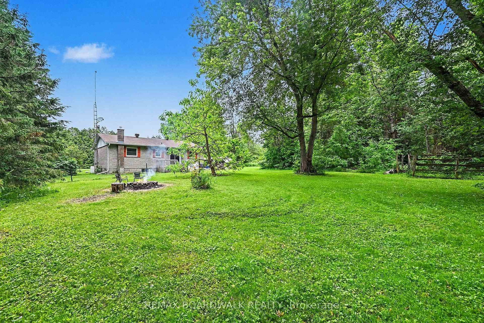 3260 Tolmies Corners Road • North Stormont, ON photo 38