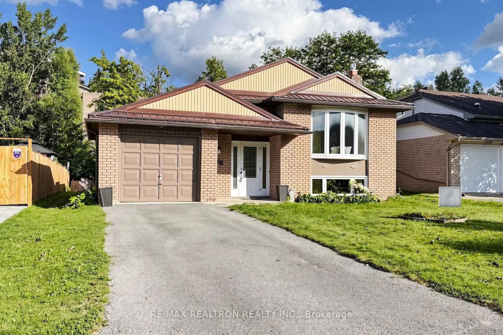 938 Whitefield Drive • Peterborough, ON photo 1