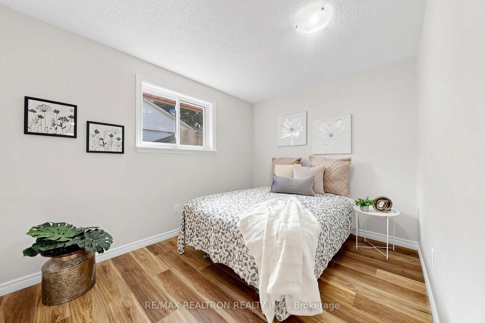 938 Whitefield Drive • Peterborough, ON photo 24