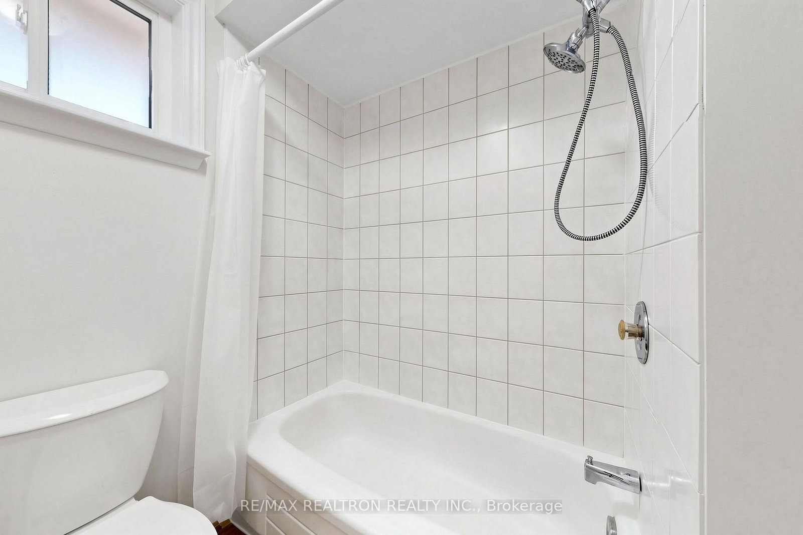 938 Whitefield Drive • Peterborough, ON photo 27