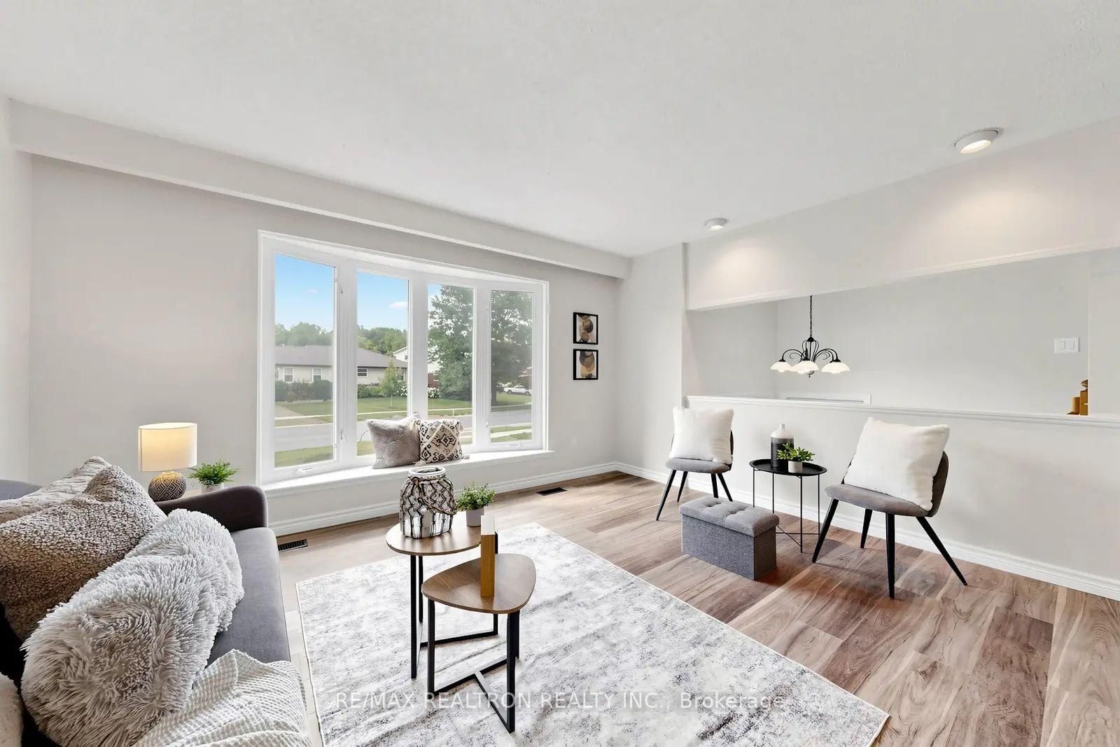 938 Whitefield Drive • Peterborough, ON photo 4