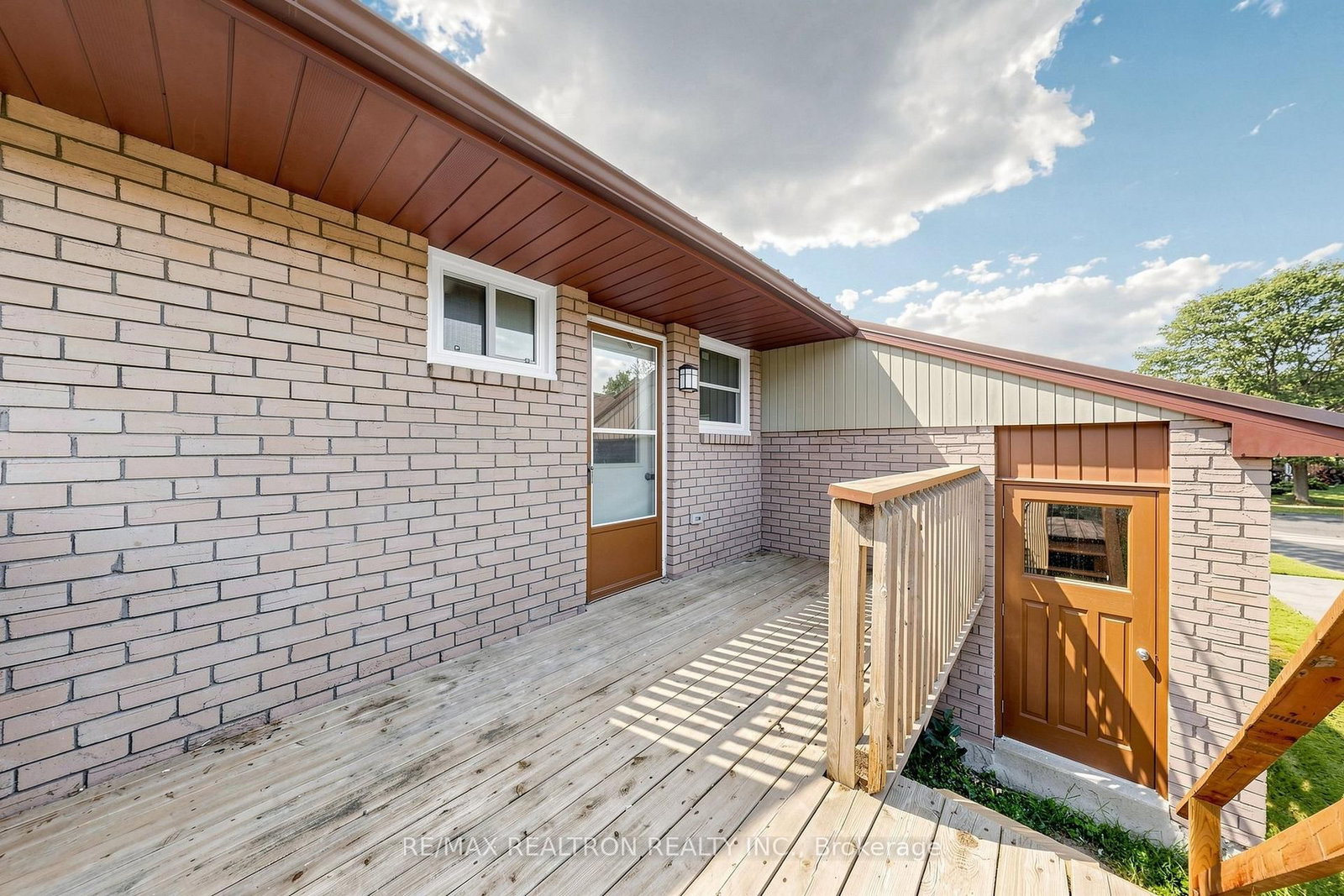938 Whitefield Drive • Peterborough, ON photo 40