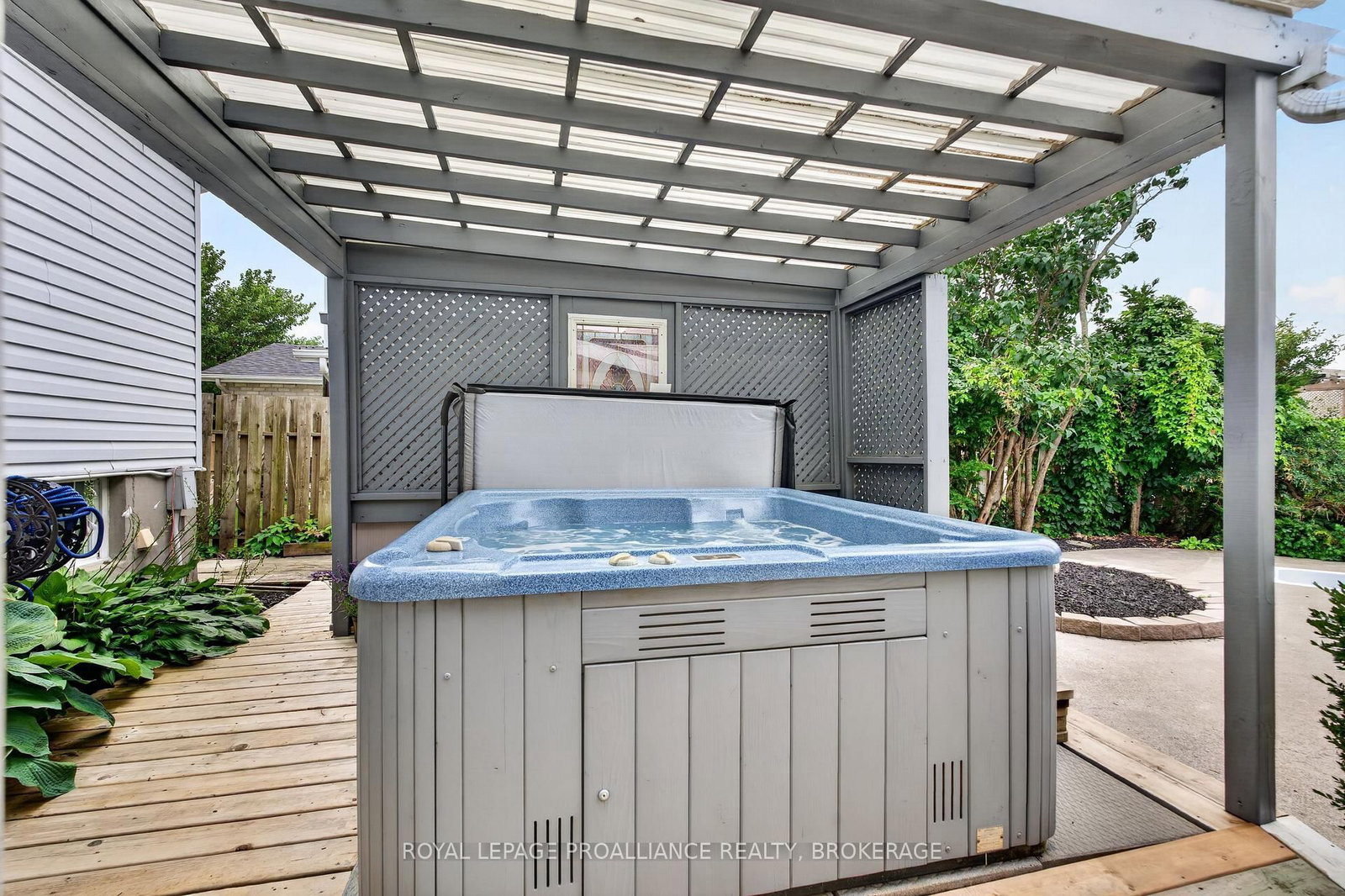 1241 Juniper Drive • Kingston, ON photo 39