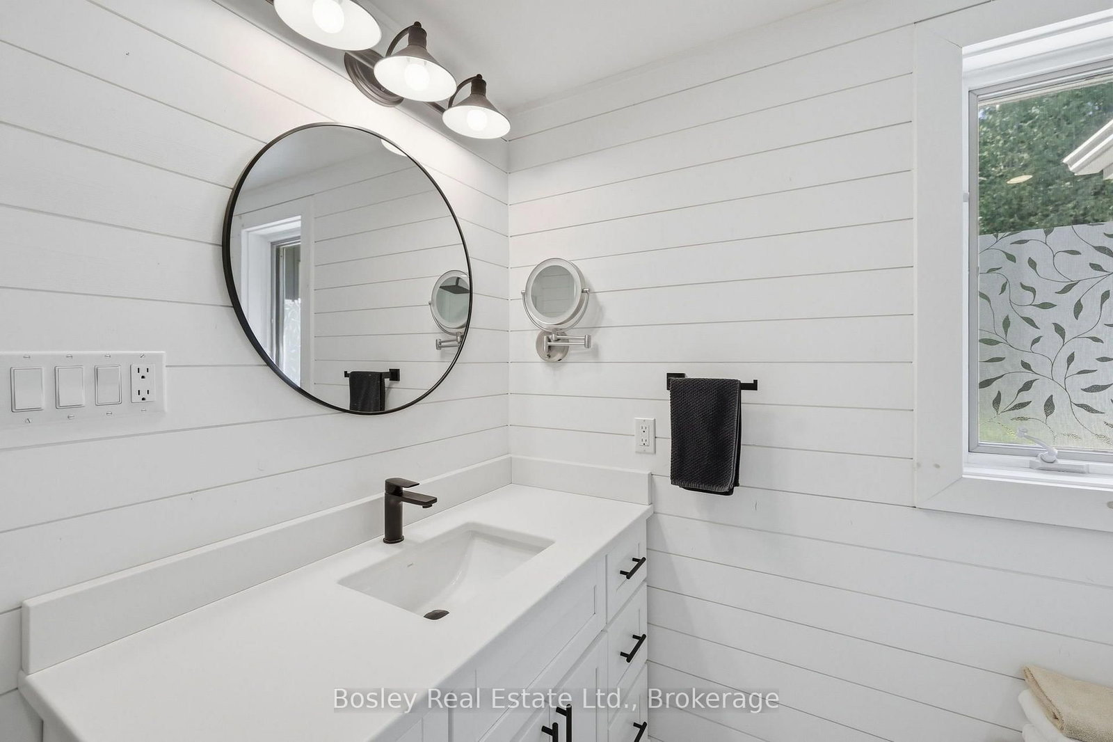 164 Bay Street W • Blue Mountains, ON photo 24