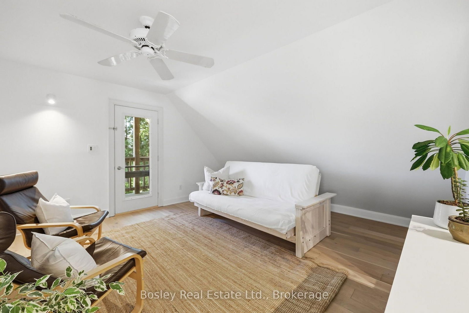 164 Bay Street W • Blue Mountains, ON photo 26