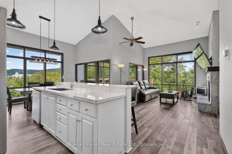 303 - 26 Deerhurst Golfview Drive