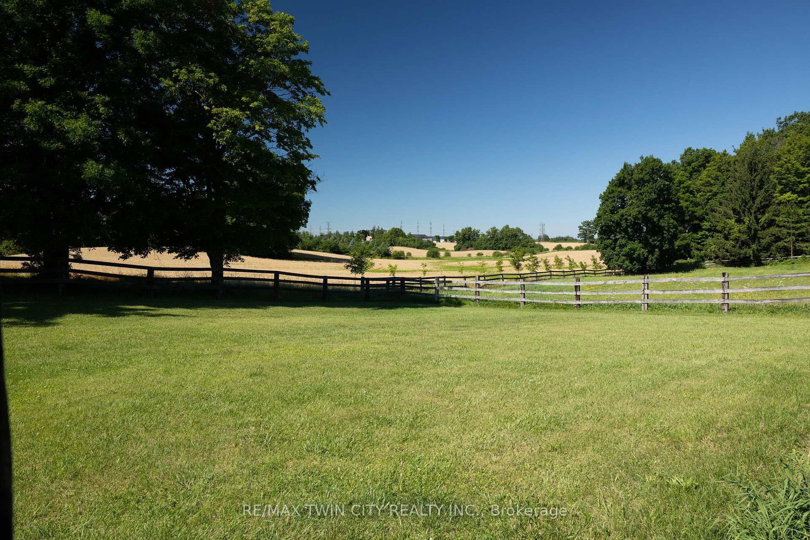 269 BRANT COUNTY RD. 22 • Brant, ON photo 24